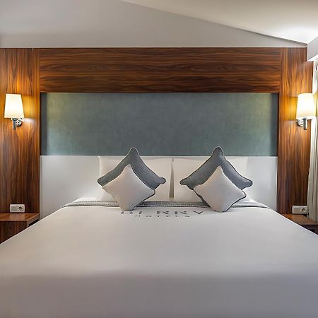 Berry Blue Hotels 锡德 外观 照片