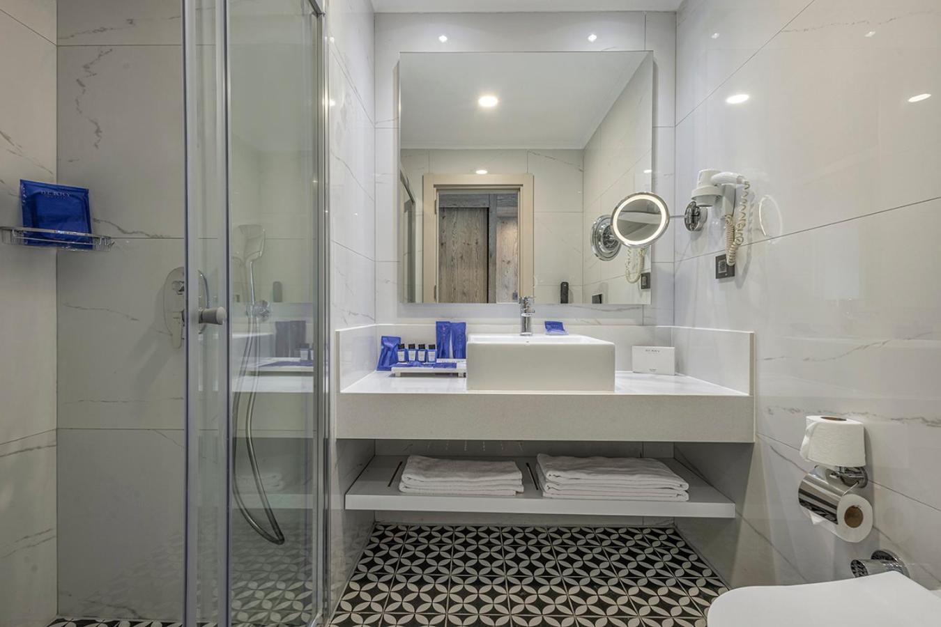 Berry Blue Hotels 锡德 外观 照片